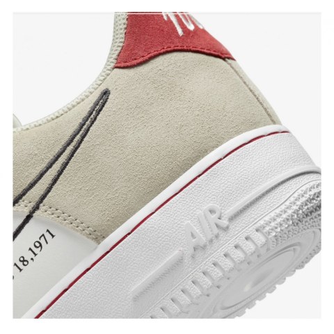 Кросівки NIKE AIR FORCE 1 07 LV8 DB3597-100_image_5