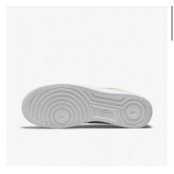 Кросівки NIKE AIR FORCE 1 07 LV8 DB3597-100_image_9