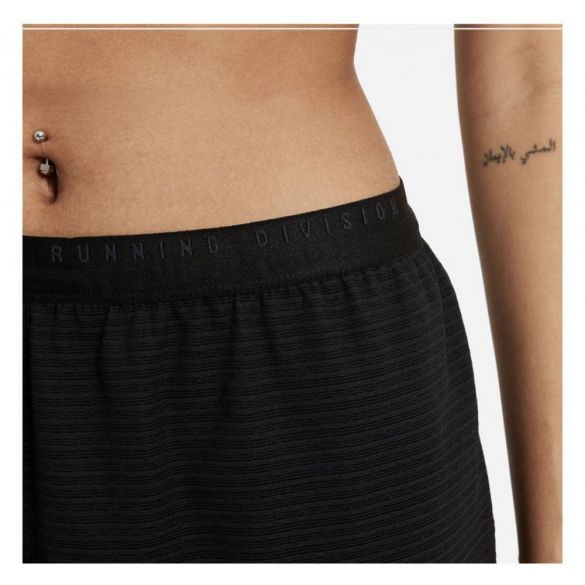 Жіночі шорти Nike Run Division DC5243-010_image_3