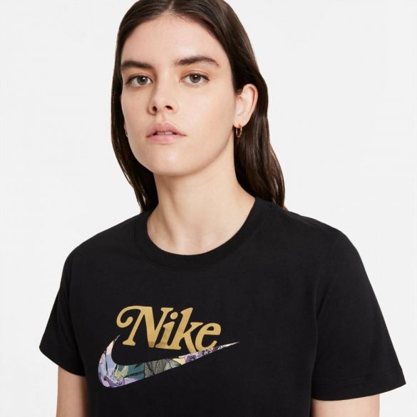 Жіноча футболка Nike NNSW Tee Femme DD1340-010_image_3