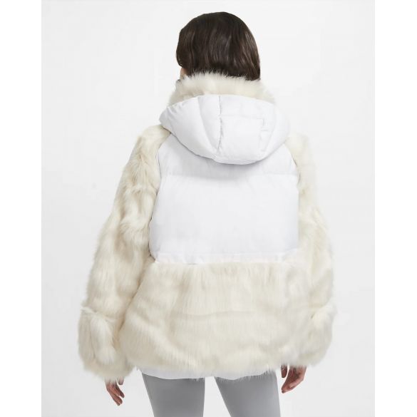 Женская парка Nike x Sacai Parka Down Fill Faux Fur Pure Platinum  CT3267-043_image_2