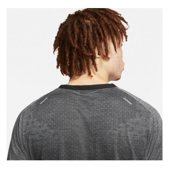 ФУТБОЛКА NIKE M NK DFADV TECHKNIT ULTRA SS CZ9046-010_image_4