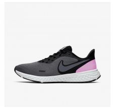 Жіночі кросівки Nike Wmns Revolution 5 BQ3207-004