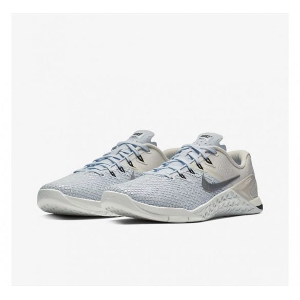 Кросівки для тренувань Nike WMNS METCON 4 XD MTLC AV2252-400_image_5