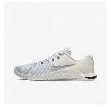 Кросівки для тренувань Nike WMNS METCON 4 XD MTLC AV2252-400
