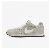Жіночі кросівки NIKE Venture Runner CK2948-002_image_8