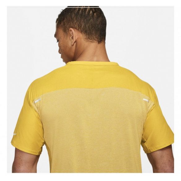 Футболка NIKE ULTRA SS DA1298-392_image_4