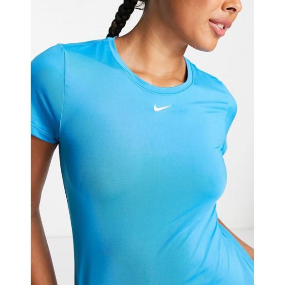 Жіноча футболка Nike DD0626-446_image_3