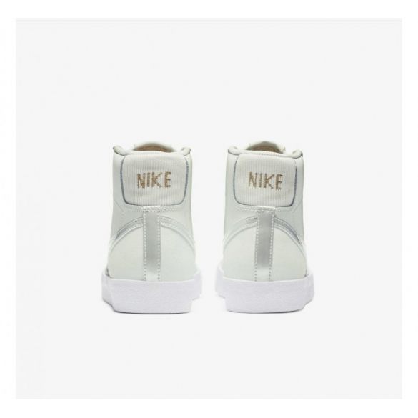 Кросівки жіночі Nike Blazer Mid 77 DD6610-100_image_4