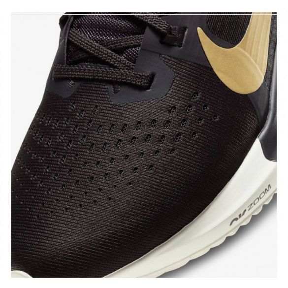 КРОСІВКИ NIKE WMNS AIR ZOOM VOMERO 15 CU1856-003_image_5