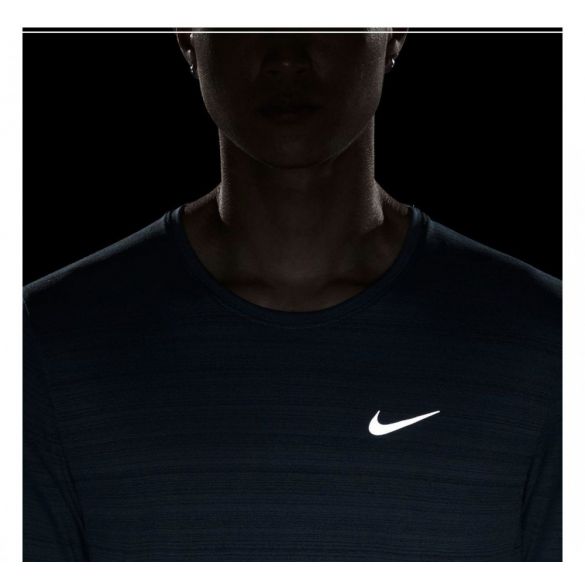 Толстовка Nike M Nk Df Miler Top Ls CU5989-031_image_4