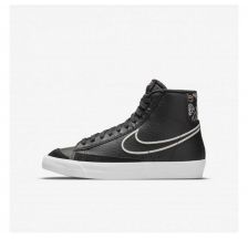Дитячі кросівки Nike Blazer Mid 77 Se2 (GS) DJ0265-001