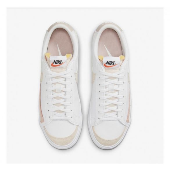 Женские кроссовки Nike W Blazer Low DC4769-108_image_5