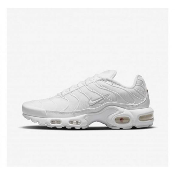 Nike air max store white on white