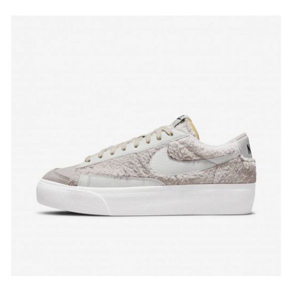 Кроссовки Nike Wmns Blazer Low Platform DO6715-001_image_2