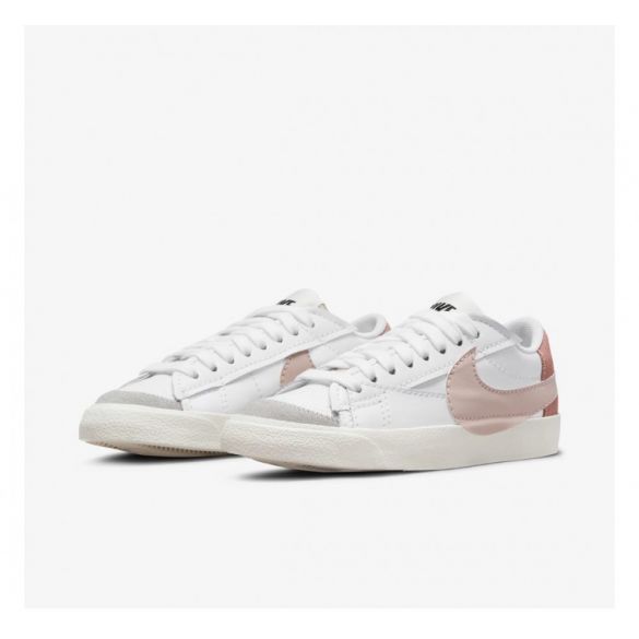 Жіночі кросівки Nike Blazer Low 77 Jumbo DQ1470-102_image_3