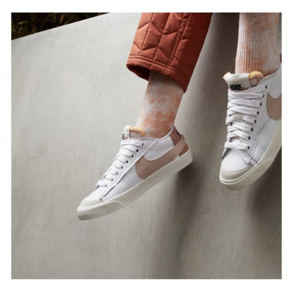 Жіночі кросівки Nike Blazer Low 77 Jumbo DQ1470-102_image_5
