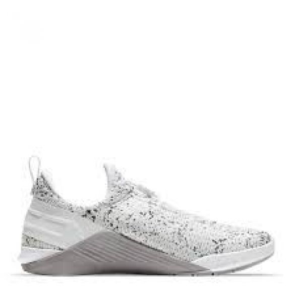 Женские Кроссовки Nike React Metcon BQ6046-100_image_1