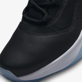 Чоловічі кросівки Air Jordan 11 CMFT Low CW0784-071_image_4