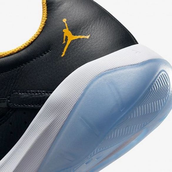 Чоловічі кросівки Air Jordan 11 CMFT Low CW0784-071_image_3