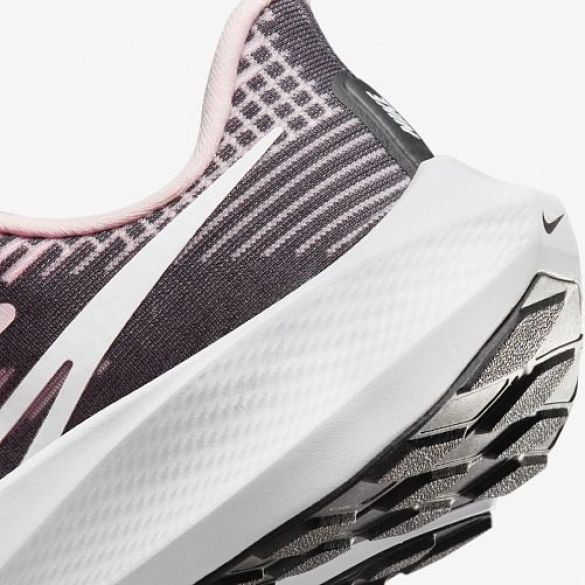Дитячі кросівки Nike Air Zoom Pegasus 39 Nn Gs DM4015-600_image_8