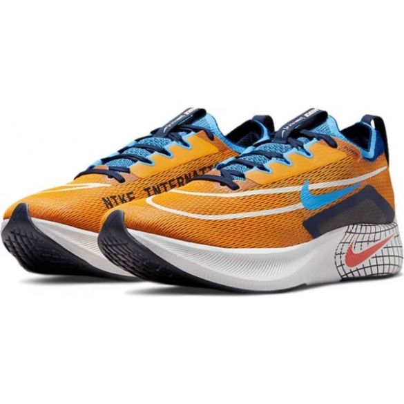 Бігові кросівки Nike Zoom Fly 4 PRM DO9583-700_image_4