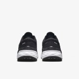 Кросівки чоловічі Nike Renew Run 4 DR2677-002_image_7