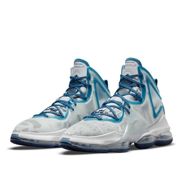 Кросівки Nike Lebron XIX Space Jam White Blue DC9338-100_image_4
