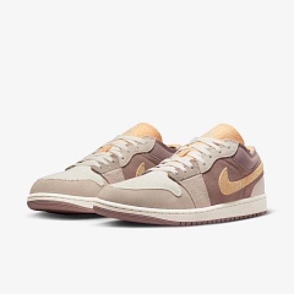 Кросівки Air Jordan 1 Low Se Craft DN1635-200_image_7