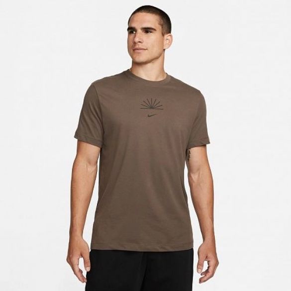 ФУТБОЛКА NIKE M NK DF TEE YOGA DR7697-004_image_1