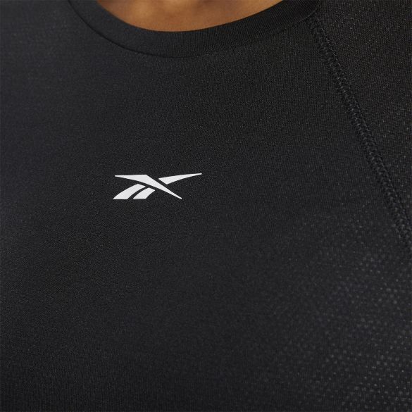 Женская футболка Reebok SmartVent FK7081