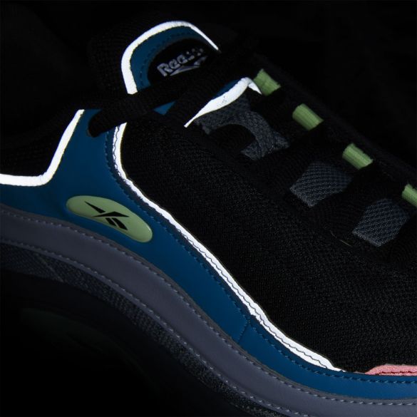 Мужские кроссовки Reebok Daytona DMX DV8646