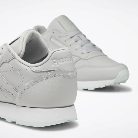 Женские кроссовки Reebok Classics Leather DV7104_image_7