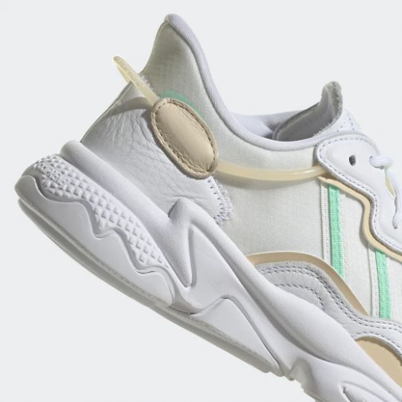 Женские кроссовки Adidas OZWEEGO W GW4650_image_3