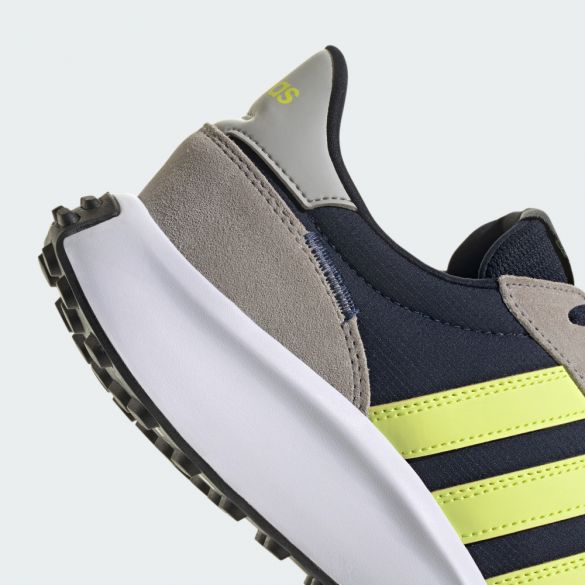 Кросівки Adidas Run 70s Lifestyle IG1184_image_6