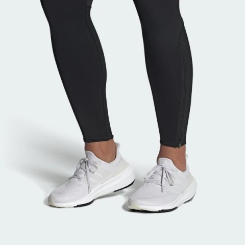 Кросівки Adidas Ultraboost Light GY9350_image_9
