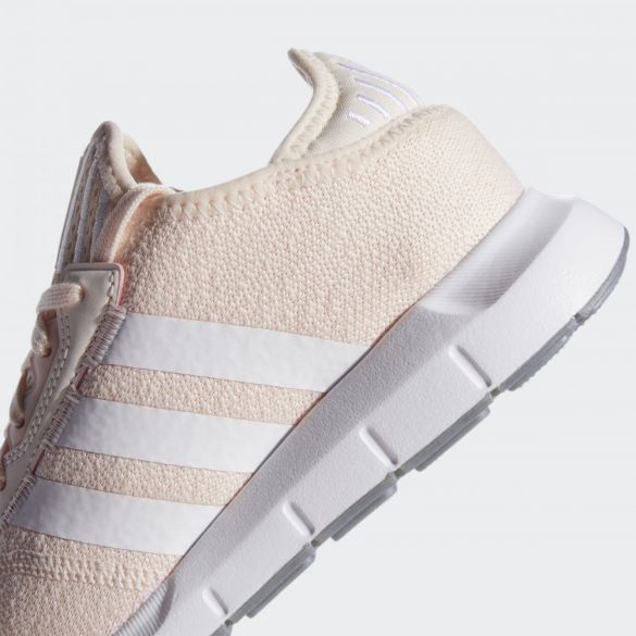 Жіночі кросівки Adidas Swift Run X FY2136_image_9