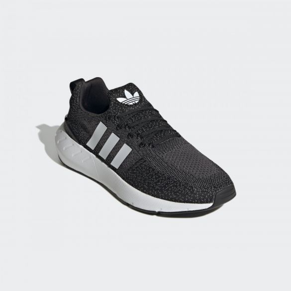 Кросівки Adidas Originals Swift Run 22 GZ3496_image_3