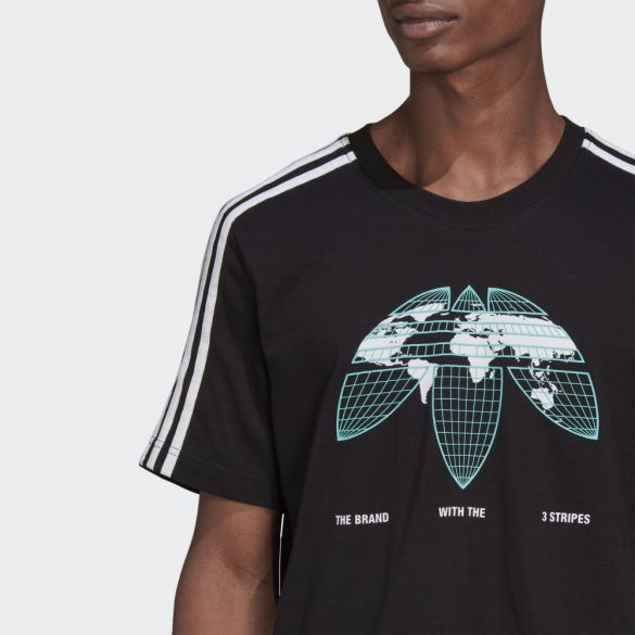 Футболка Adidas Originals Graphics United HF4906_image_4