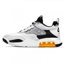 Чоловічі кросівки Jordan Max 200 CD6105-108
