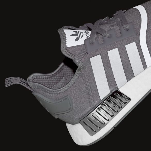 Чоловічі кросівки adidas Originals NMD_R1 FY5730_image_5
