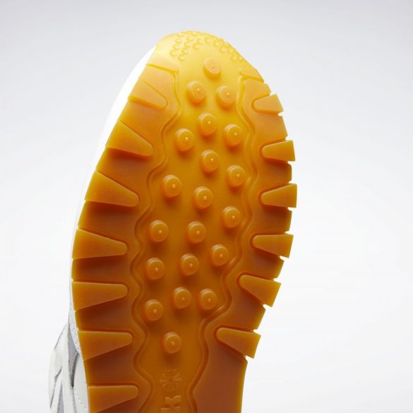 Жіночі кросівки Reebok Classic FV1964_image_4