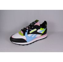 Женские кроссовки Reebok Classic Leather GX2681_image_2