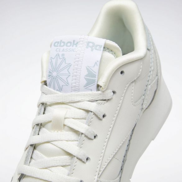 Жіночі кросівки Reebok Classic Leather GY8799_image_3