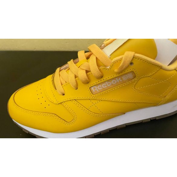 Женские кроссовки Reebok Classic Leather DV7099_image_2