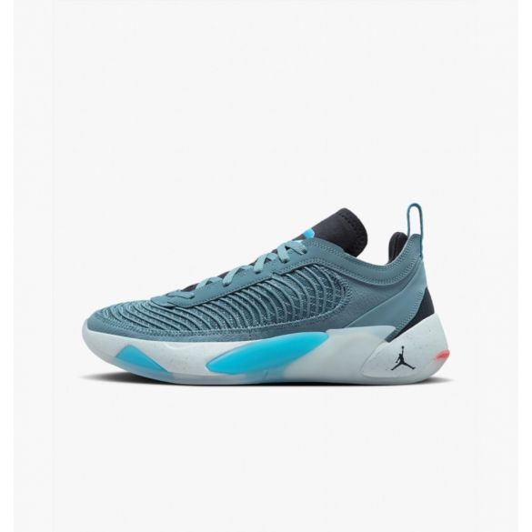 Кросівки чоловічі Air Jordan Luka 1 „Next Nature” DR9830-400_image_2