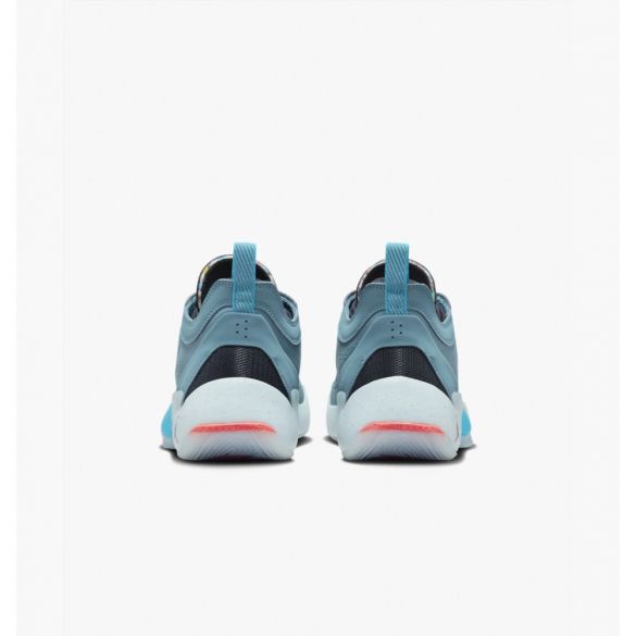 Кроссовки мужские Air Jordan Luka 1 „Next Nature” DR9830-400_image_5