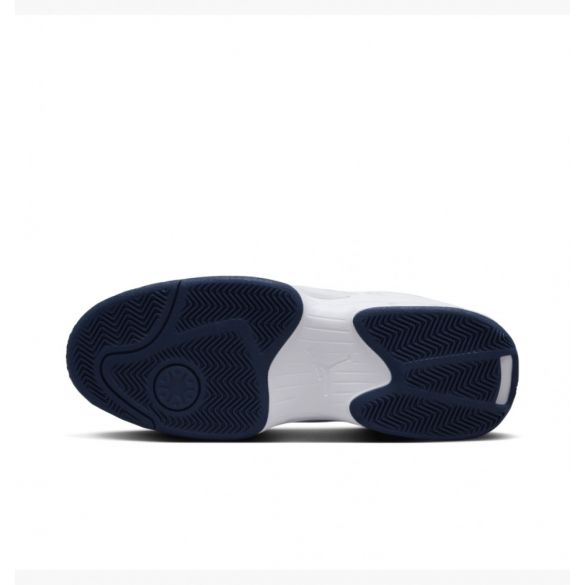 Кроссовки Jordan Max Aura 6 FQ8298-100_image_4