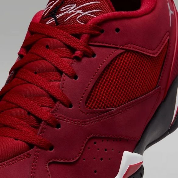 Чоловічі кросівки Nike Air Jordan MVP 92 HQ3950-600_image_5