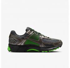 Кросівки Nike Zoom Vomero 5 IB2988-001